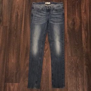 Levi’s Low Rise Skinny Jeans